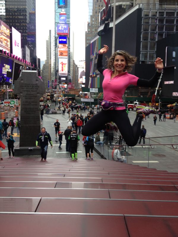 KM42STORE's tweet photo. #KM42 en #NUEVAYORK: Preparados para el domingo Samantha Jijena, Soledad Olave, @sdonosoy @pinera77 http://t.co/hwhu8c7gK7