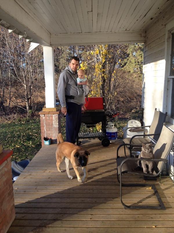 KatieVG9's tweet photo. Then there were 4. #lastfamilypic #ripjerry http://t.co/9akh8I9Xs8