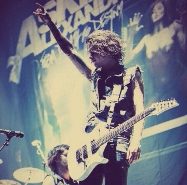 HAPPY BIRTHDAY, BEN BRUCE! 