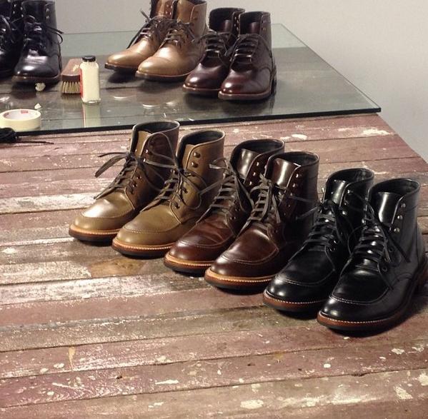 nolanpwalsh's tweet photo. .@Tayler_Ayers @TheophilusL @squarebutts gotta step up your boot game #ThursdayBoot @ThursdayBootCo http://t.co/w2mHP3YhkD