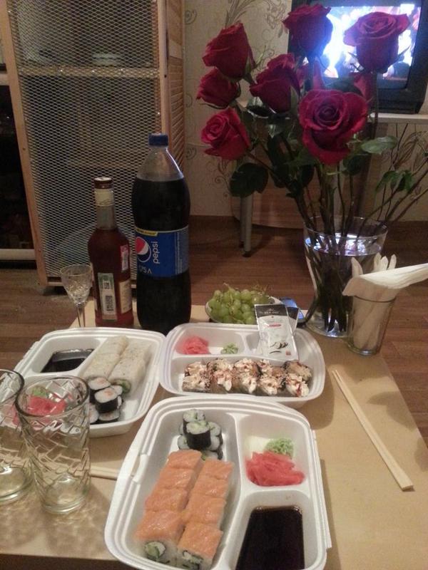 lapka_tapka's tweet photo. С годовщиной никаха, яратканым!))) http://t.co/wRhHgMTXOU