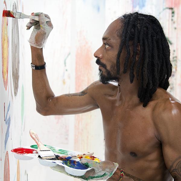 Get my #HappySocksxSnoopDogg line on happysocks.com/snoopdogg n for my LA ppl pop-up <a href="/AustereCo/">Austere</a> on 9th n hill DTLA 2mrw