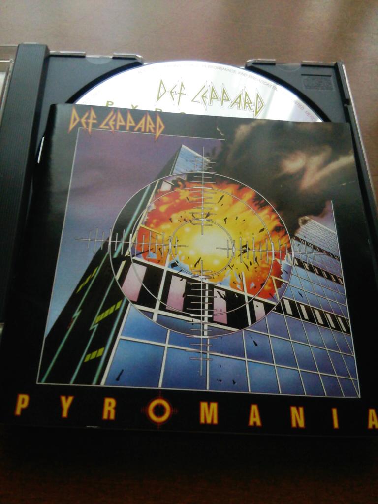 Happy Birthday!! Rick Allen Def Leppard - Rock of Ages | Photograph (Live):  