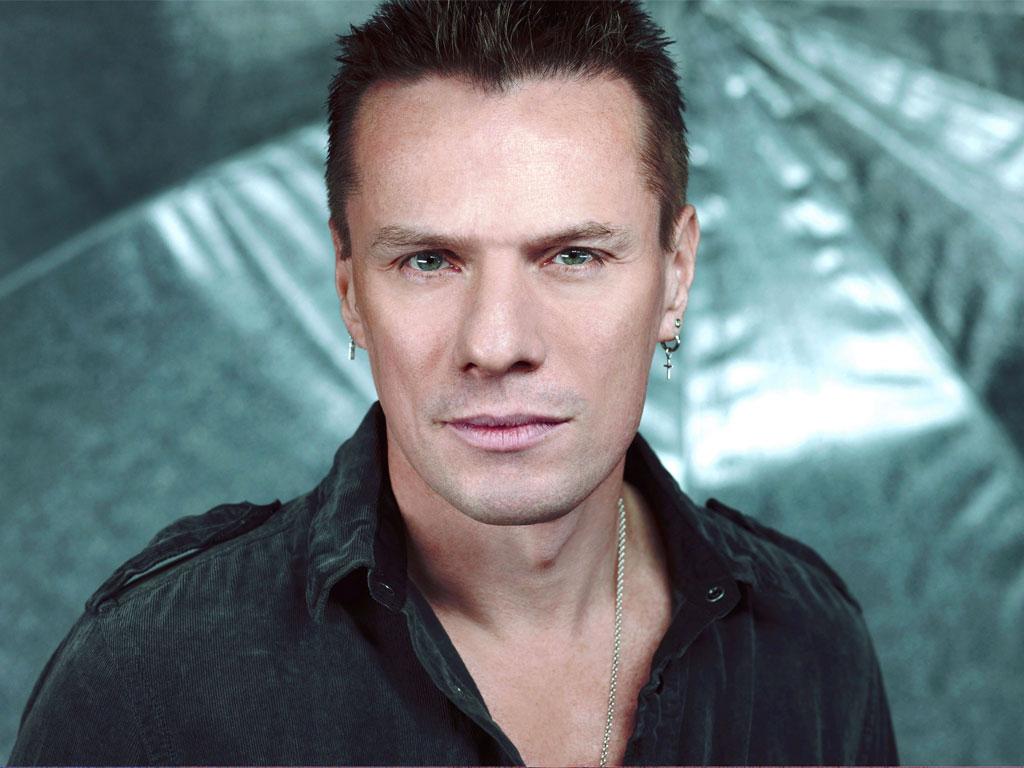 Happy Birthday to the creator of U2 Larry Mullen Jr!!! 