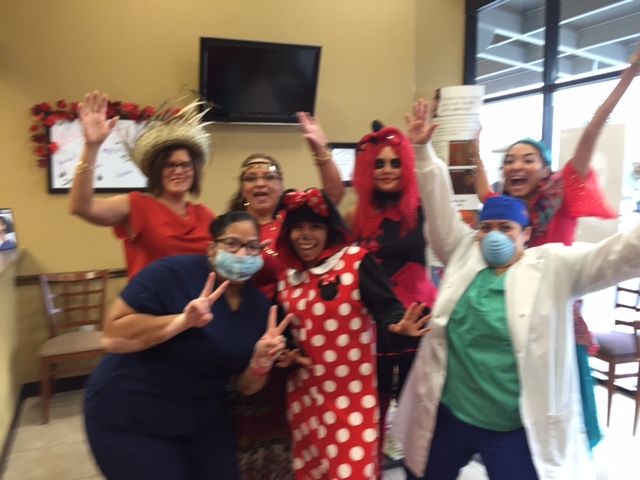 TXStateOptical's tweet image. Happy Halloween from the staff at Stone Oak TSO!
#Halloween #trick #Optometrist #optical #optometry #sanantonio