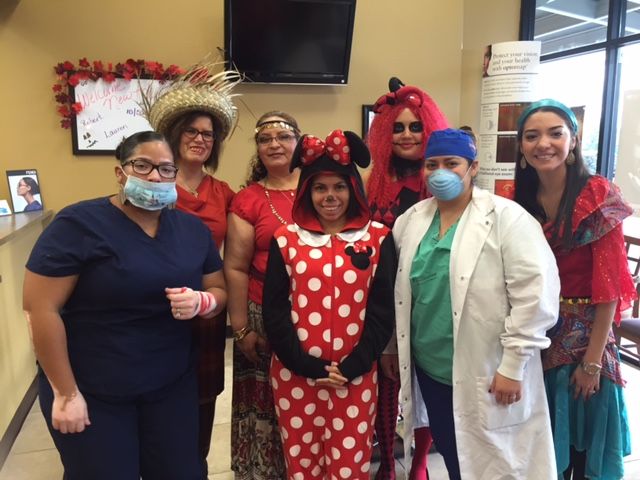 TXStateOptical's tweet image. Happy Halloween from the staff at Stone Oak TSO!
#Halloween #trick #Optometrist #optical #optometry #sanantonio