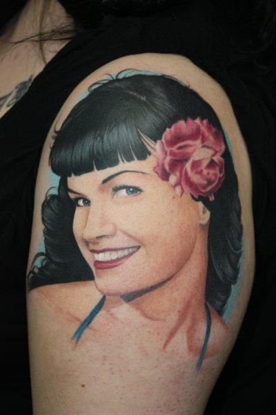 Bettie Page Tattoo inspo done by Daniel Dracul ig dracultattoo at  Flamin8 Camden  rTattooDesigns