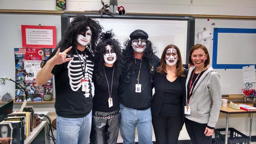 CoachTHyde's tweet image. Happy Halloween! Keep It Simple Shepard.   @dsaarva @ltcbow @CoachTHyde @ML_Bergman @hkellman109