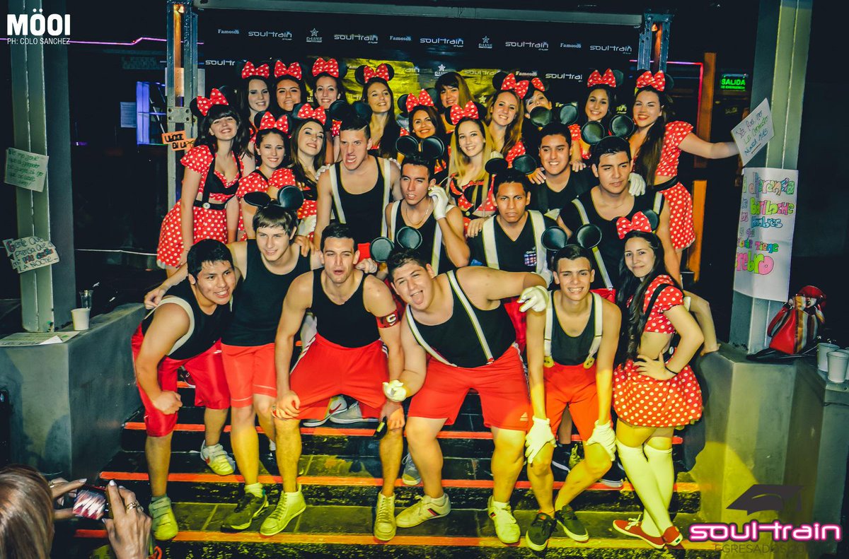 24octsafaensoul's tweet photo. Gracias a todos por la mejor noche de nuestras vidas #5CSPM #LBDJ #EXPLOTOSOUL http://t.co/KXe8v55Hom