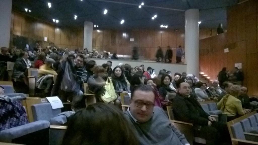 azzurraragone's tweet photo. Aspettando #Coba al #FIF2014 cresce l'attesa @Matera2019 @adducesocial @MAFlumero @Piersoft @vincpatruno @Ida_Leone http://t.co/u1CqfcS4km