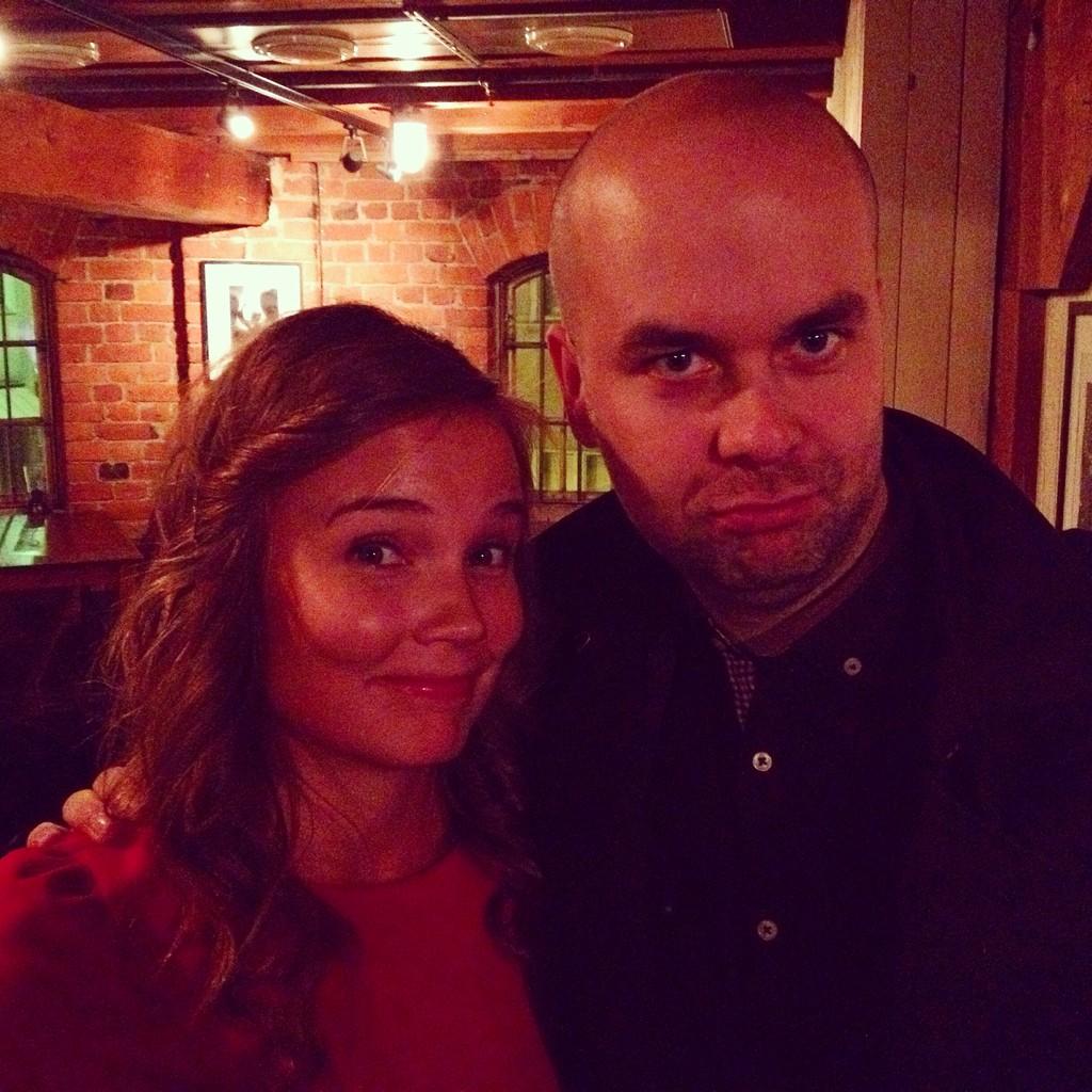 KRantapaa's tweet photo. Meitsie with the man of the hour. @wejazzhelsinki #fredator #varjoyrjöt #tamperejazzhappening #jazzkiinnostaa http://t.co/mxpsaKvtQ3