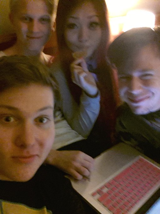 Watch Max Broecker's leaked NSFW photo on TwXstars