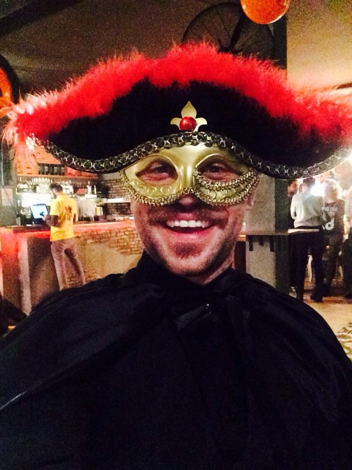 Halloween party :) (at <a href="/FosilBar/">Fosil Karakoy</a> in Istanbul, Karakoy) swarmapp.com/c/6eMw5NGlcrX