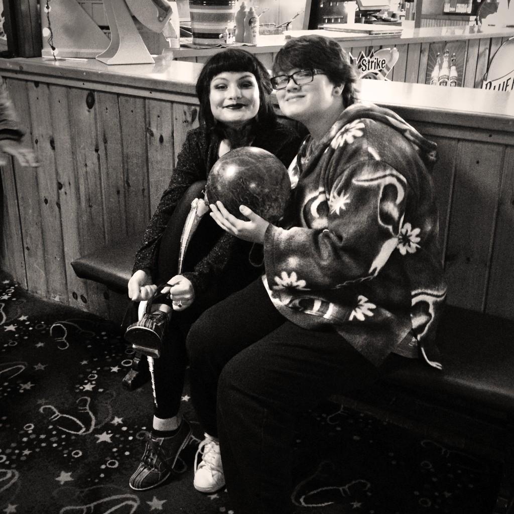 melissarae41's tweet photo. @EvertechHS Bowling Trip! http://t.co/4qMy6YD8e4