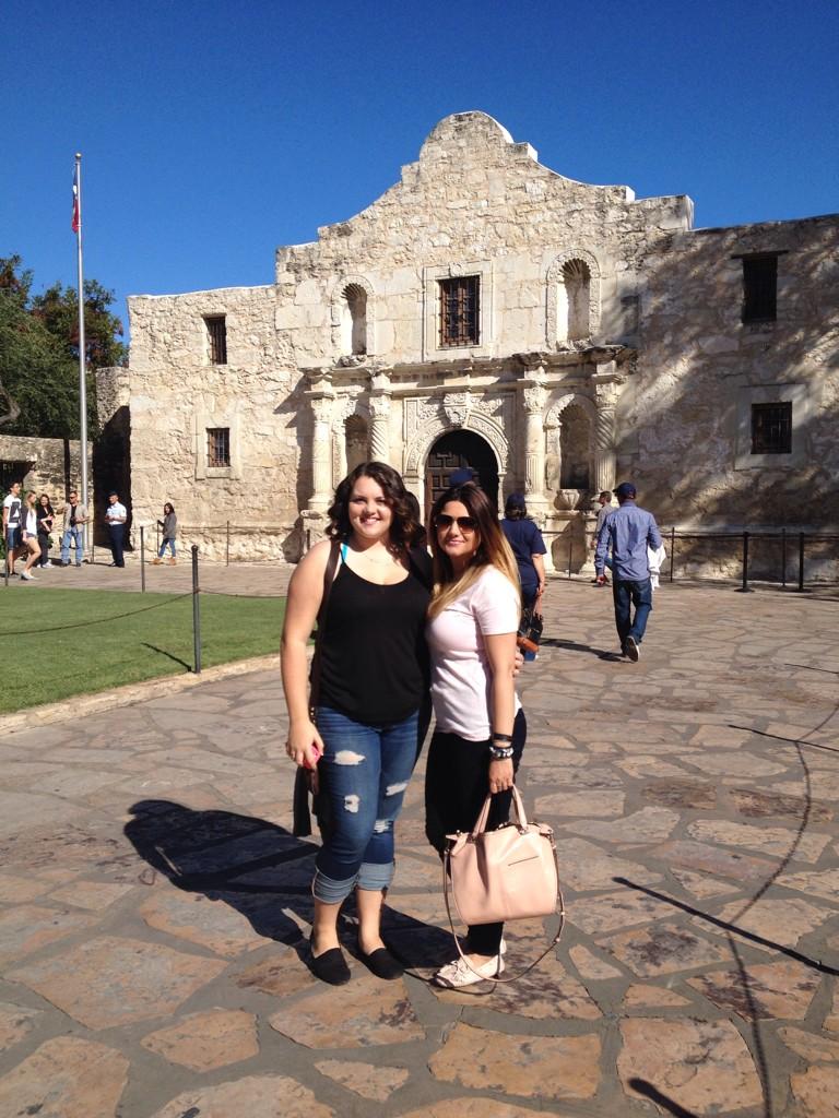 SOAMediaAddicts's tweet photo. #RememberTheAlamo #AddictsInTexas @candacekellyto @Rockinlilone @SydneyAtreo http://t.co/7NUsAvidx3