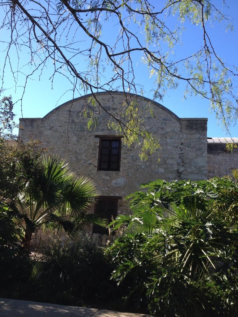 SOAMediaAddicts's tweet photo. #RememberTheAlamo #AddictsInTexas @candacekellyto @Rockinlilone @SydneyAtreo http://t.co/7NUsAvidx3