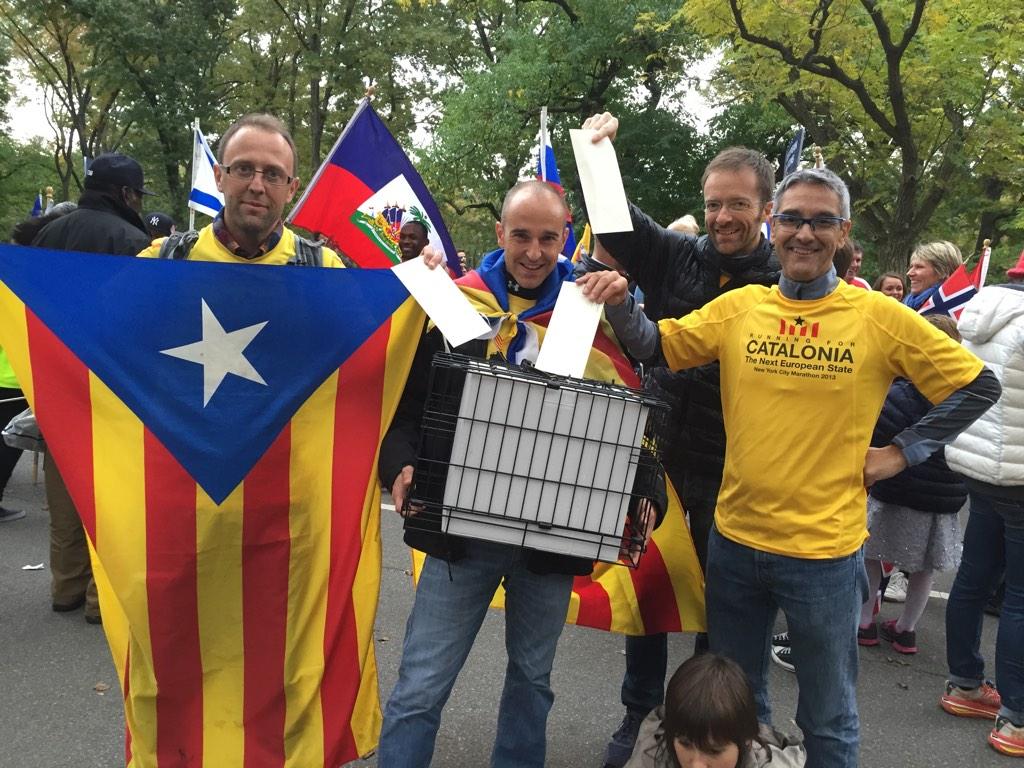 Els atletes catalans ja estan preparats per desfilar a la inaguració de la <a href="/nycmarathon/">TCS New York City Marathon</a>. #plujadestelades