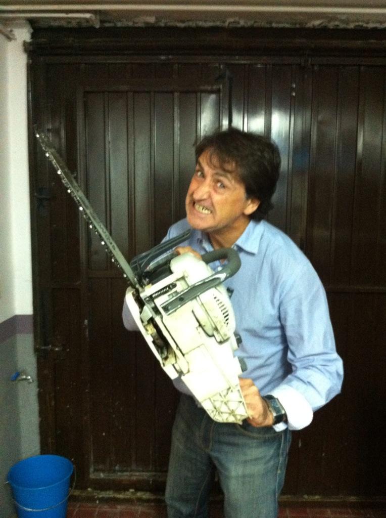 RaulRuizBenito's tweet photo. En Halloween me siento raro http://t.co/6LVLqlMoSr