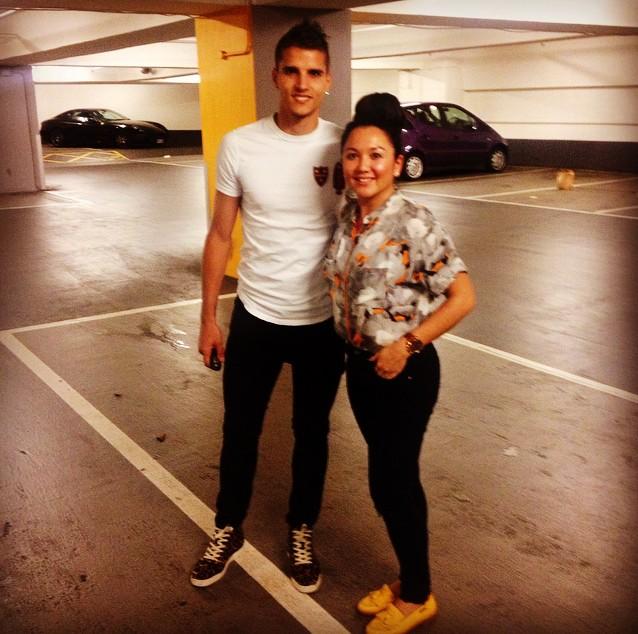 Kat_Hab's tweet photo. Thanks for the photo @Coco_Lamela - don't lose your ticket next time! 👍 http://t.co/ydA79pYX1r