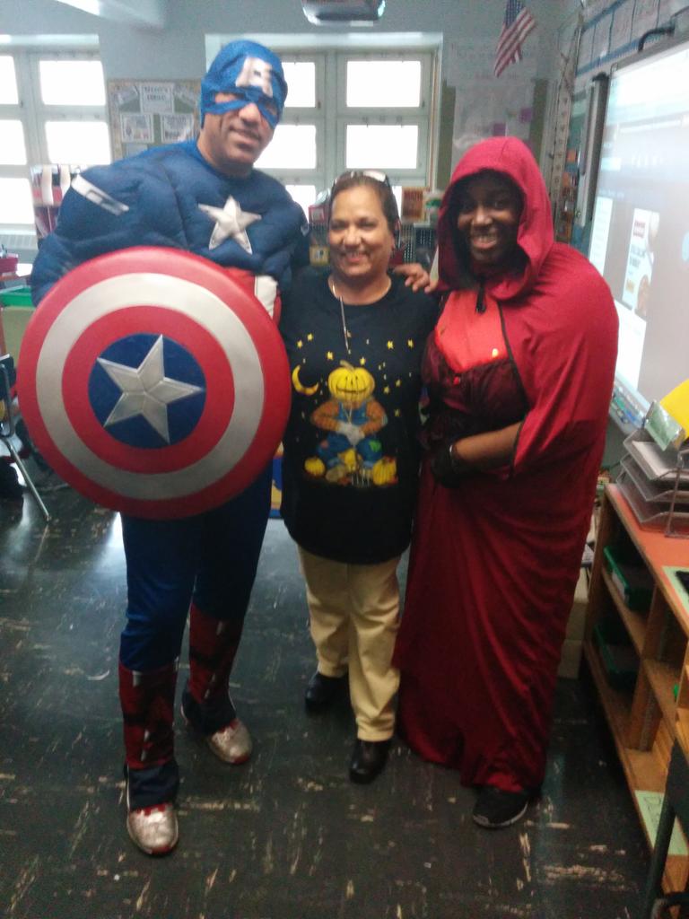 lamissy1's tweet photo. #ps1xphh More Halloween fun!! http://t.co/VVW4sVZpTC