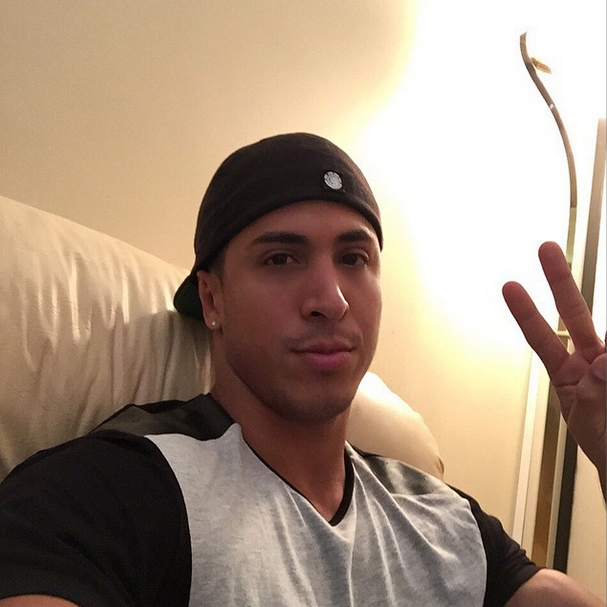 Franger Huz  ∞ tweet media