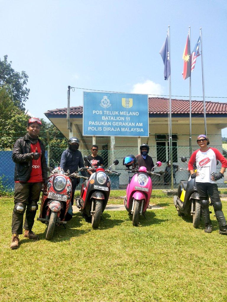 Uyeee"<a href="/prsibk/">Swiss-Belinn Bpn</a>: Asik asik :-D <a href="/Dhe_del/">Della Pusvita</a>: <a href="/Scoopy_Bpn/">Scoopy Bpn Comunity</a> Touring perbatasan malaysia..numpang eksis <a href="/prsibk/">Swiss-Belinn Bpn</a> #SIBKselfie ""
