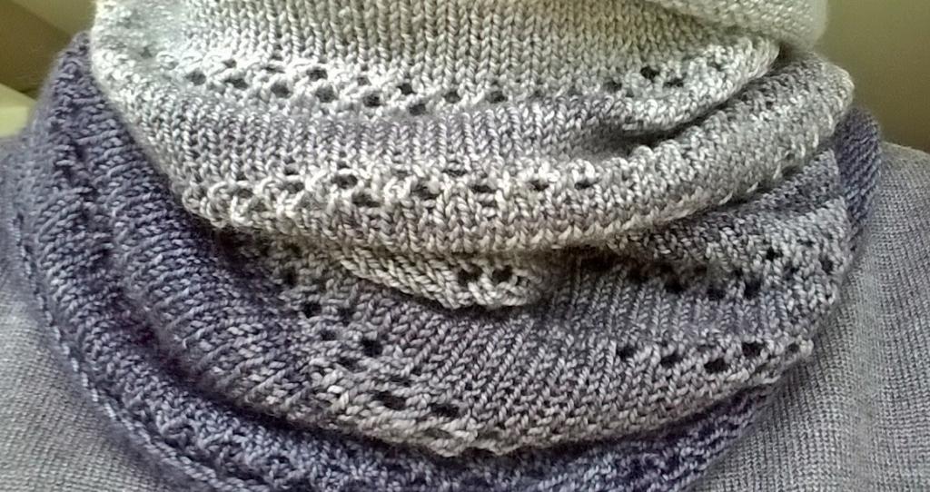 aimeecknits's tweet photo. Finished @knitsch Isobar Shawl 😊 #knitting #offtheneedles http://t.co/f4cngouS7t