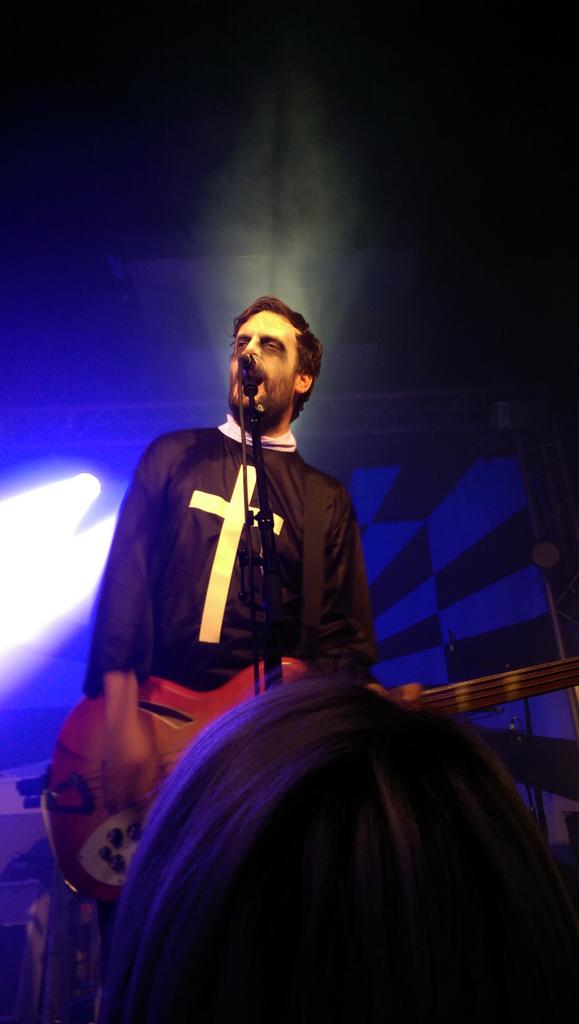 TheCris's tweet photo. @klaxons Bristol epic http://t.co/B7KXoKrF2t