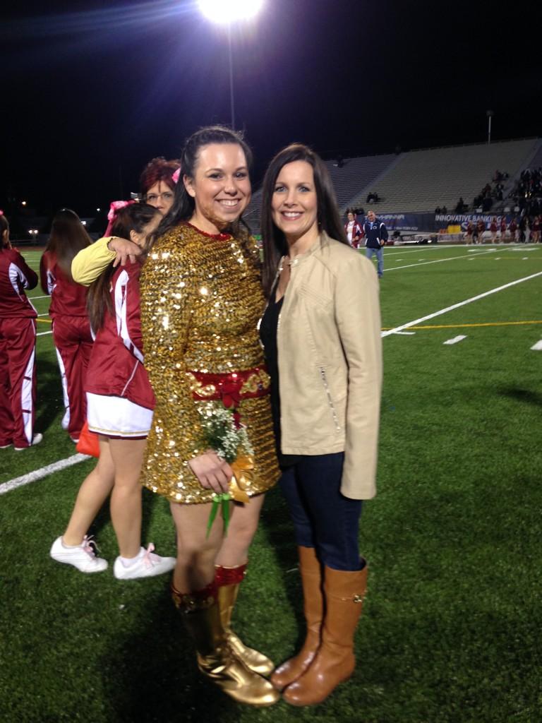 ScrantonRealtor's tweet photo. Rachel's senior night! Miss knight @_outracheous_ @leximarichak #cheer #football #scrantonknights http://t.co/exrECirCPl