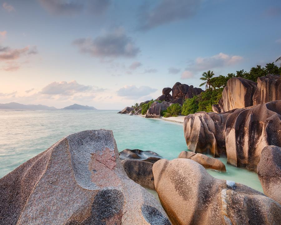 BeachPicsHD's tweet photo. Seychelles http://t.co/WTmT2JJh2a