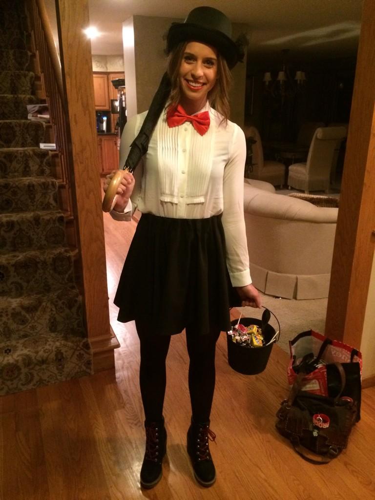 ChrisWright's tweet image. Halloween in Eden Prairie... Mary Poppins @cjwright030 just flew in to visit the house!