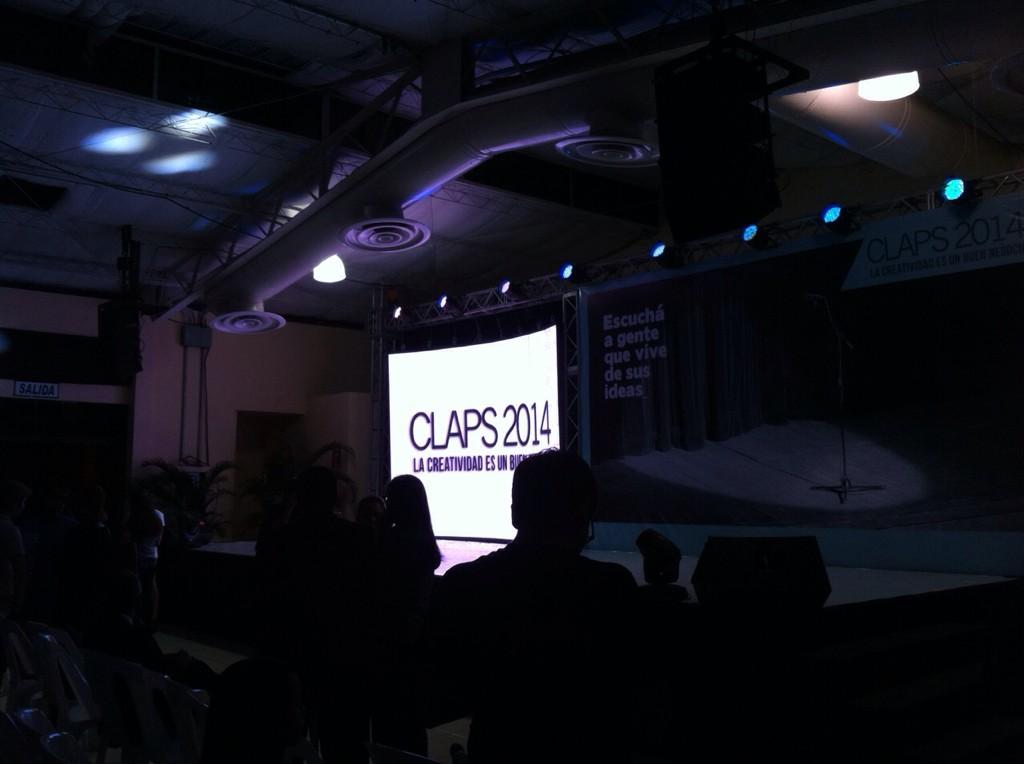 s_alvarezIX's tweet photo. #Claps2014 premiación @apexbbdo @Market_Factory #creatividad #RedesSociales http://t.co/pIwMDYbWkf