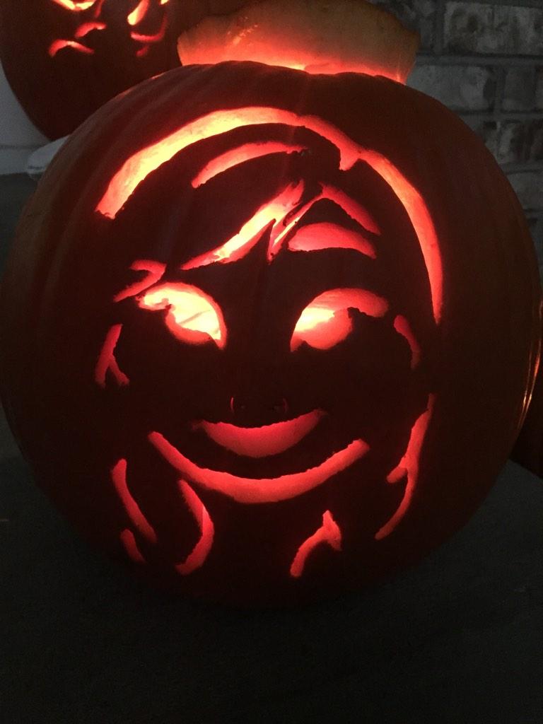 jakamlet's tweet photo. Happy Halloween🎃👻 #FrozenPumpkins http://t.co/BTaEKXQC2m