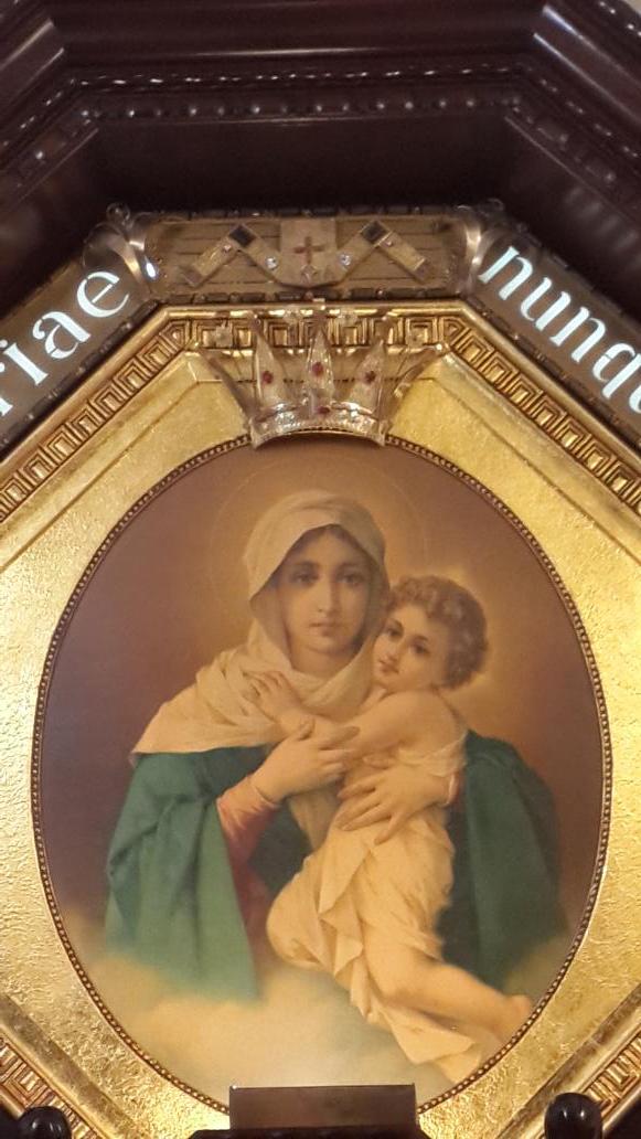 ¡Lo que sea que hagas, Ella siempre te mira con el mismo amor!