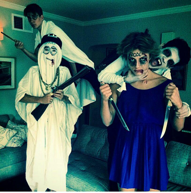 emmagudmundz's tweet photo. Oscar, you are freeeking scary. But at the same time, you suit better in a dress then me. #looolz xD โฅ @oscarenestad http://t.co/GWnHqz3a9e