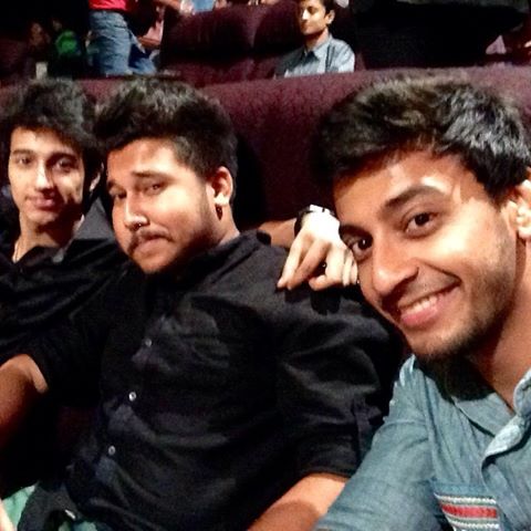 Ipikainaskar's tweet photo. yesterday special screening #Khaad at #Questmall @bonysengupta da & @AryannBhowmik #sayann.. 3avtar http://t.co/5Kf9VnjH2R