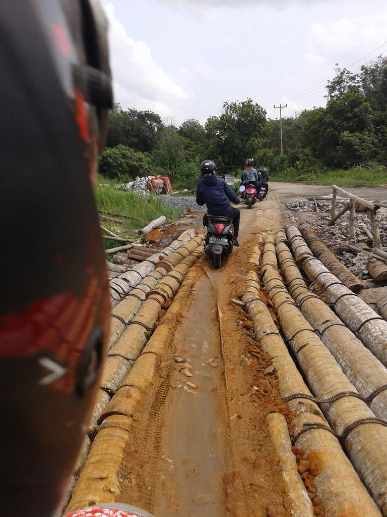 We born to adventure# kaltim-kalbar-malaysia# 9-19 okt 2014 <a href="/HondaBalikpapan/">Kredit Motor Honda Balikpapan</a> <a href="/welovehonda/">welovehonda</a> <a href="/Scoopy_Bpn/">Scoopy Bpn Comunity</a>