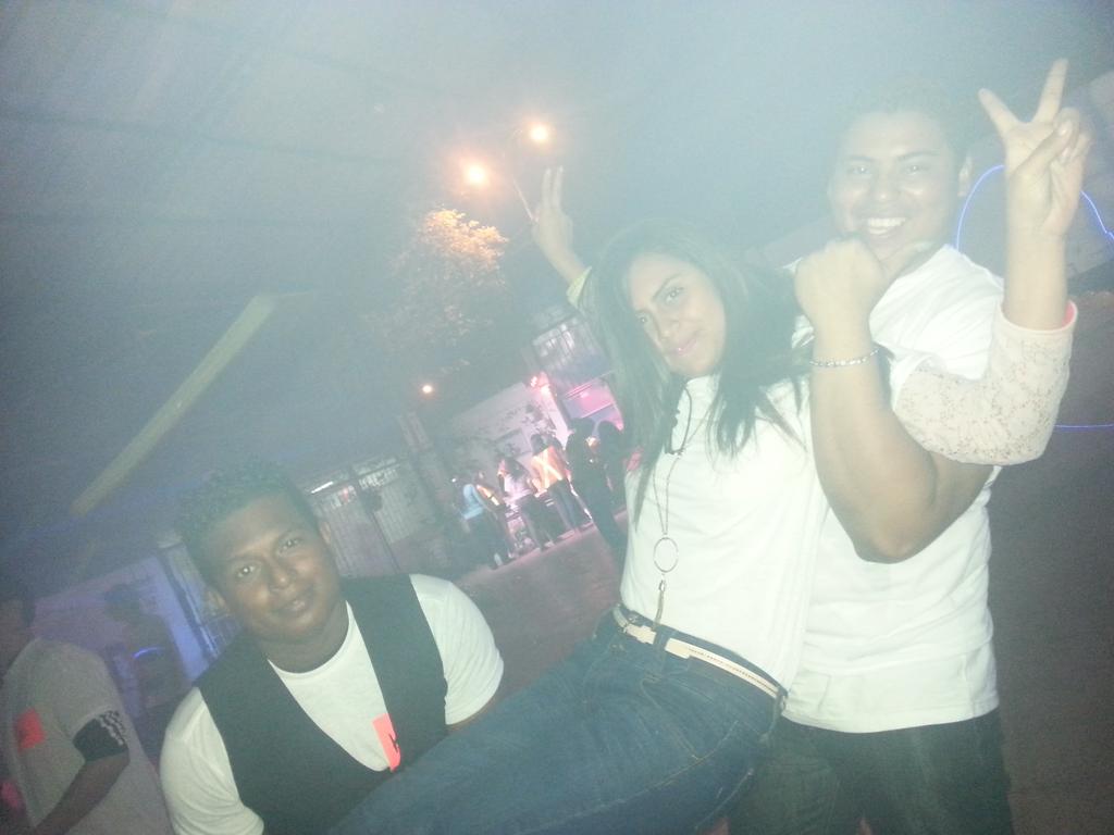 Evireyes_xoko's tweet image. #verticalColorNight