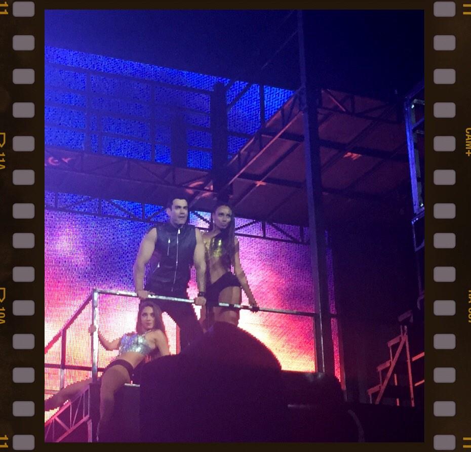 DZepedaFansCArg's tweet photo. RT @Oscar_Urbina: El presentador de @showsincensura es @davidzepeda1 !!! http://t.co/A8DEeYjXYI