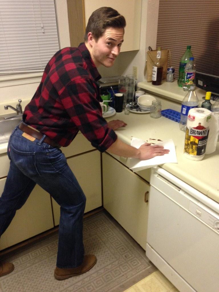 realTylerGroves's tweet photo. #BrawnyManContest http://t.co/A1qlhRb55B