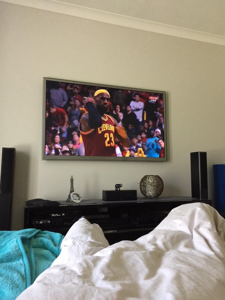 samjacobs24's tweet image. Good to be back home in Australia and watching the King do his thing!! #nothinglikehome