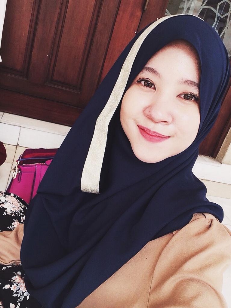 Good day! Love my shawl? Follow arceliacollection in instagram! They're restocking this exclusive shawl!