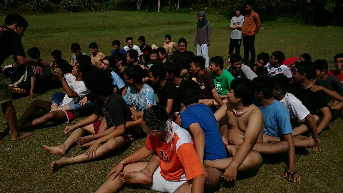 Pagi Brew, Mimin mau sharing bbrapa foto kemaren nih wkwk lihatlah agan2 ini begitu dekat dan rekat gamau pisah~~~