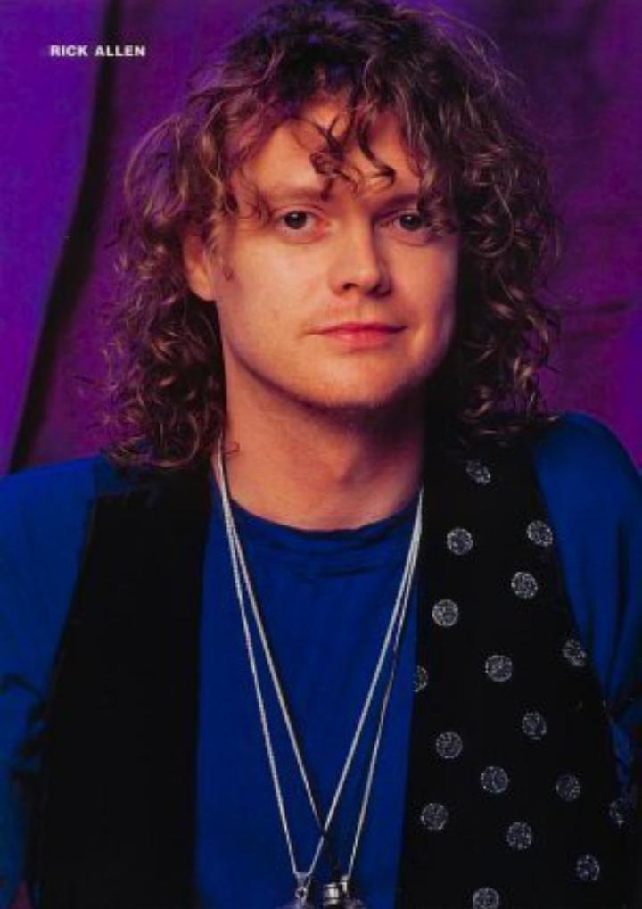 Happy Birthday to my favorite drummer EVER, Mr. Rick Allen!!! The Thunder God!!!  