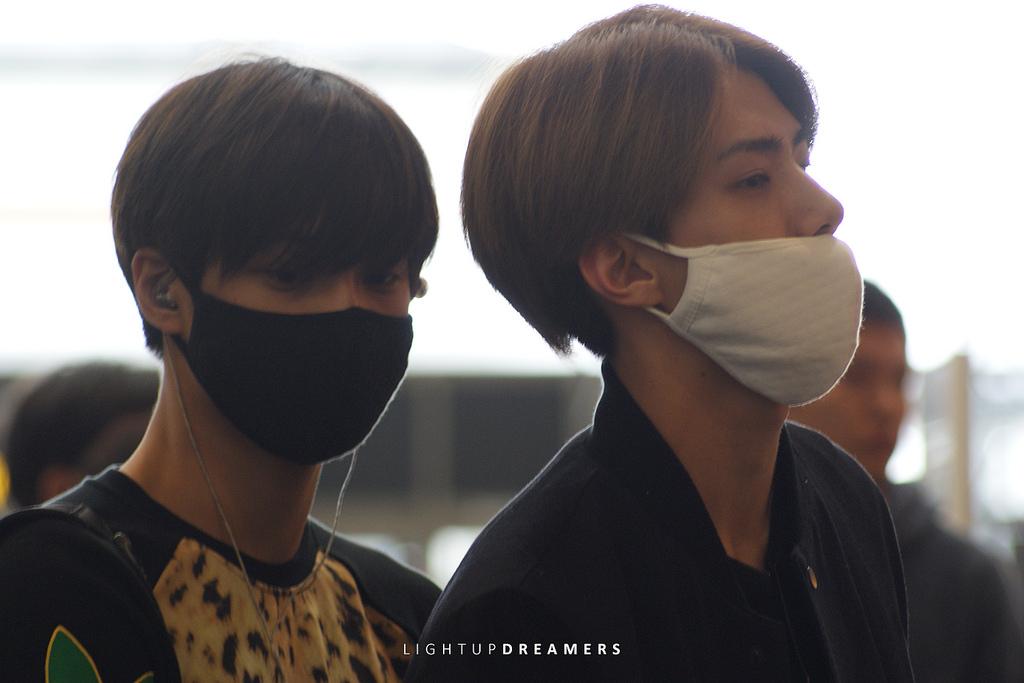 onlaymon's tweet photo. [HQ] 141031 LAX - #sehun #kai https://t.co/BPXhhclIm6 https://t.co/dq3IzG91Q2 http://t.co/EooaMzKup9