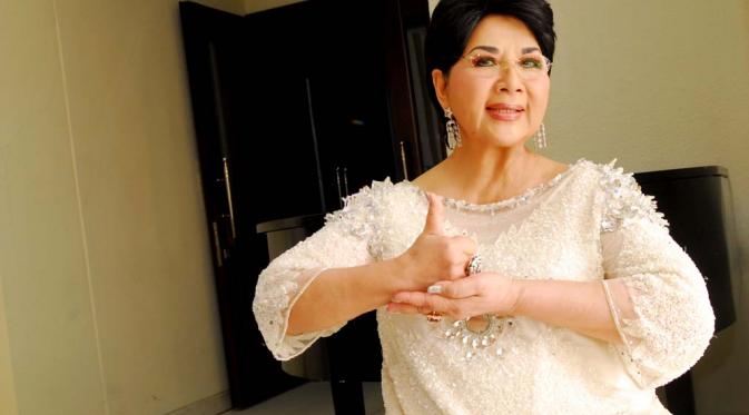 Happy birthday oma titi ~> " Selamat Ulang Tahun ke-77 Titiek Puspa  