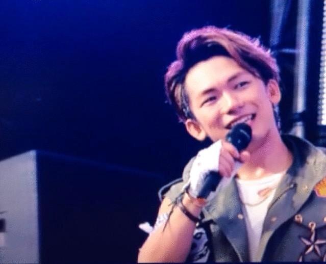 __mik____'s tweet photo. @____Ryu__0902 
はい 、これお気に入り   ☜ http://t.co/UvAp8YGHFy