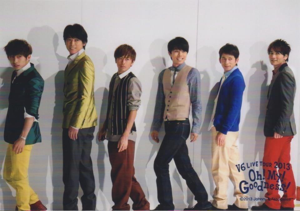 あや Ver 22 V6結成周年記念イヤー突入ですよvクラとvさんがわちゃわちゃする年ですよ周年はvさんのさらなる活躍を期待してvクラさん繋がっちゃいましょう Vファンさん集合ー Http T Co Tmuhxowxae Twitter