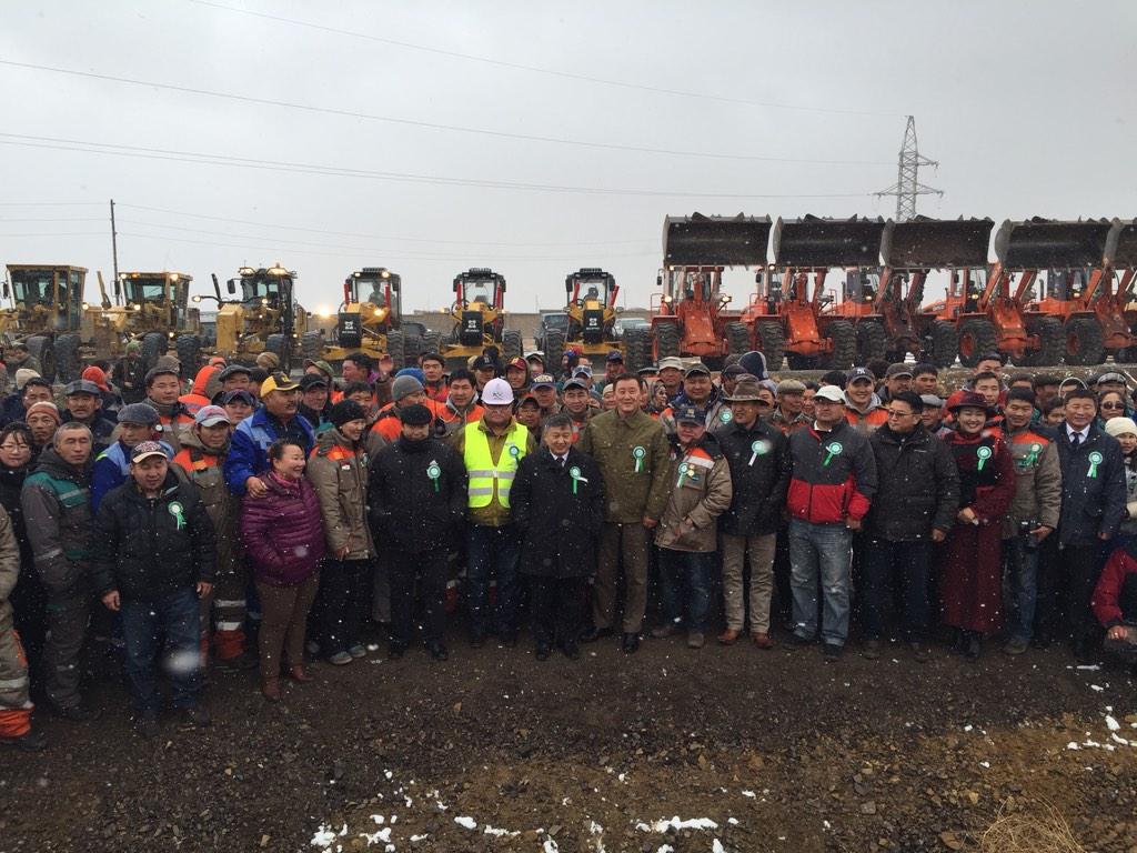 Социализмын 70 жил, ардчиллын 20 жилд хийгээгуй ажлыг шинэчлэлийн ЗГ 2 жилд хийлээ.