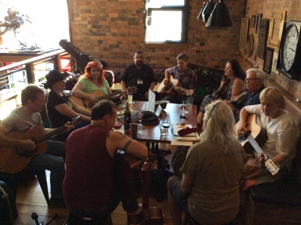 Jam Session at the Mill every Saturday, come along and jam in with a beer! #jamsession #fun #musicbeer